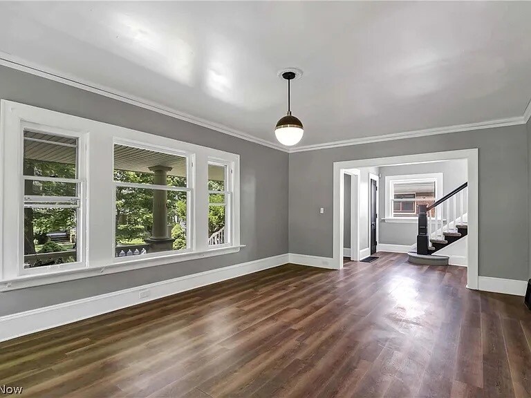Building Photo - 2231 Bellfield Ave