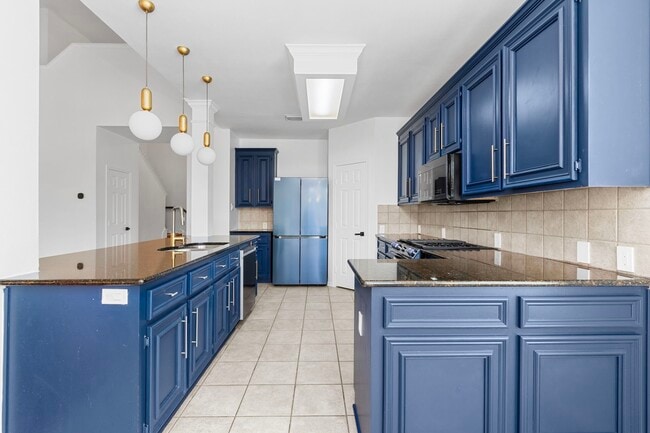 Building Photo - 16202 Lasting Light Ln