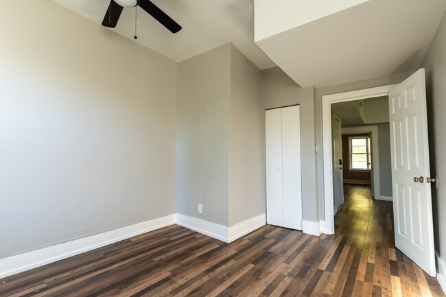Building Photo - 7724 S Avalon Ave