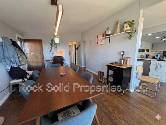 Building Photo - 3143 Green Valley Rd