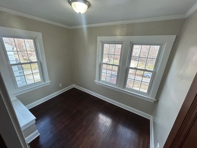 Building Photo - Charming 3-Bedroom Home with Finished Basement for Rent!