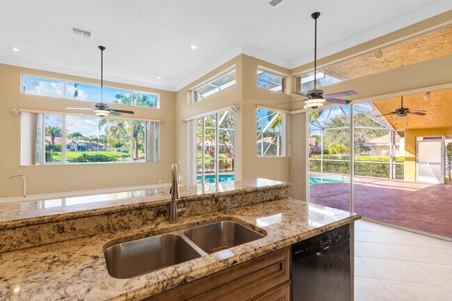 Building Photo - 6051 NW 60th Ave