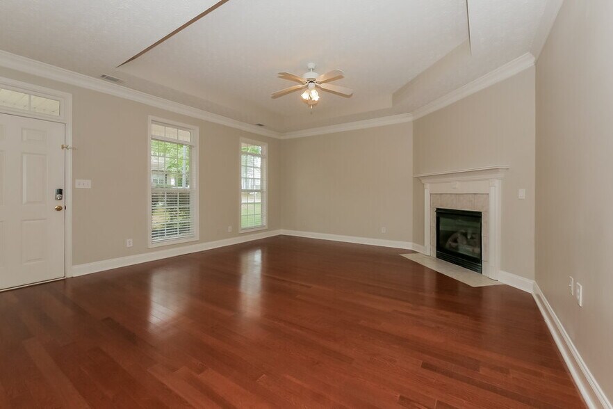 Building Photo - 4115 Springvale Way