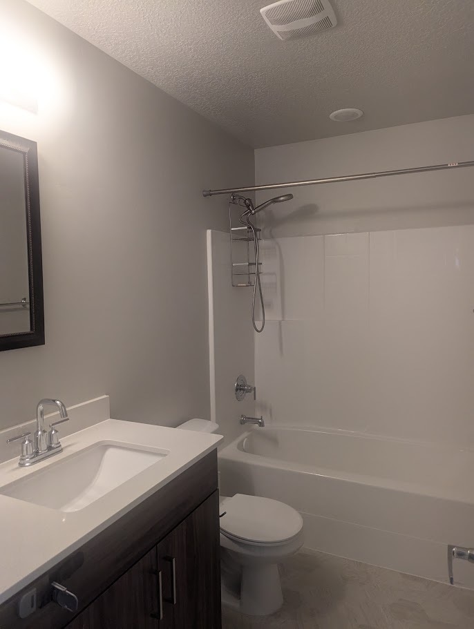 Building Photo - 2085 N 275 W