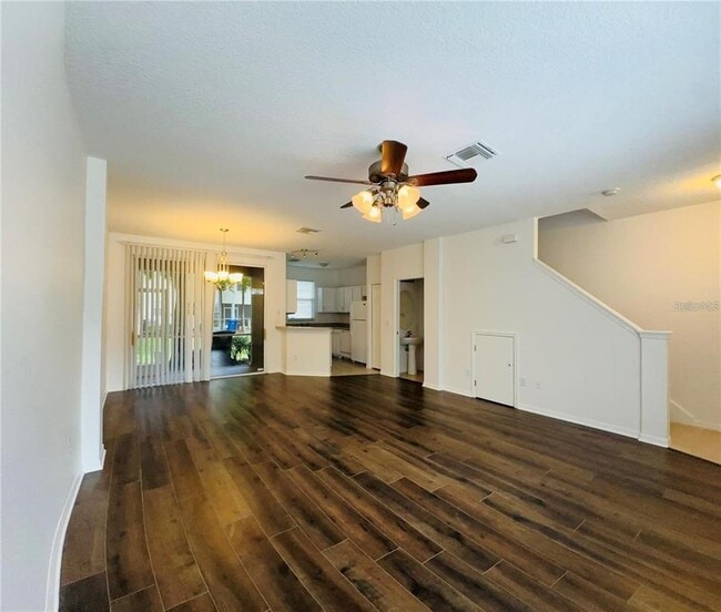 Building Photo - 207 Golden Pond Ct