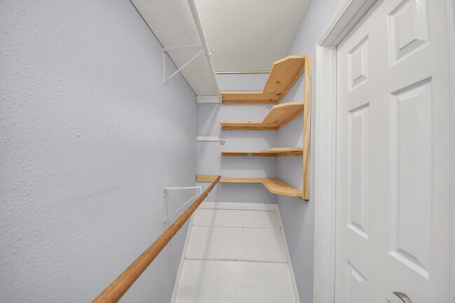 Building Photo - 14365 Lost Meadow Ln