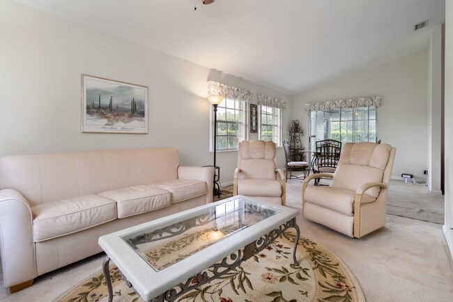 Building Photo - 3852 Wendy Anne Cir