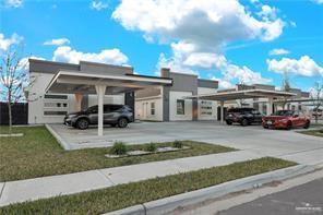 Building Photo - 15 N 39th St