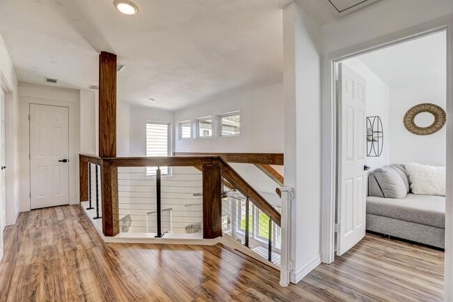 Building Photo - 20916 High Dr