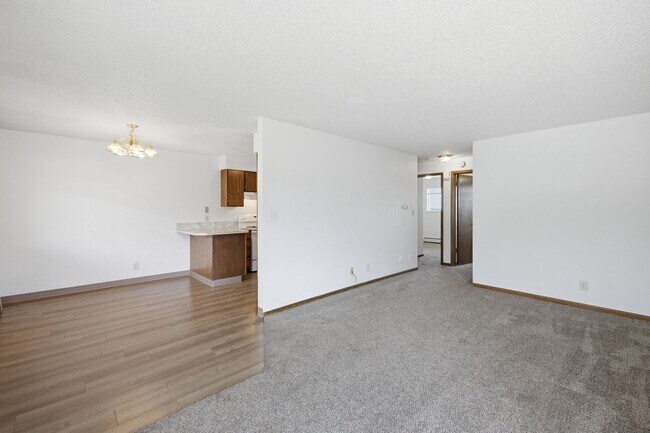 Building Photo - 2264 S Colorado Ave