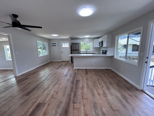 Building Photo - 85-743-743 Kanapua Pl