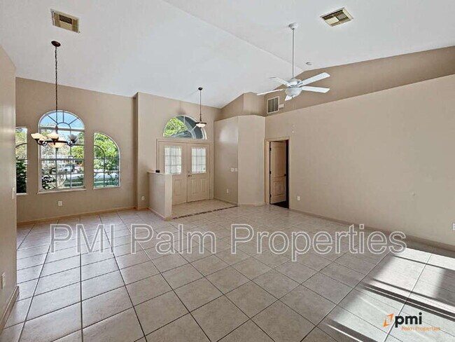 Building Photo - 2820 SE Melaleuca Blvd