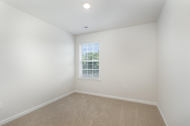 Building Photo - 5210 Henley Ridge Drive