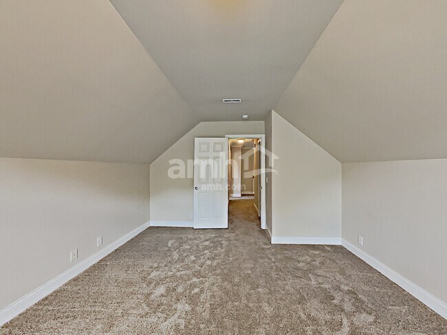 Building Photo - 1536 Jeter Way
