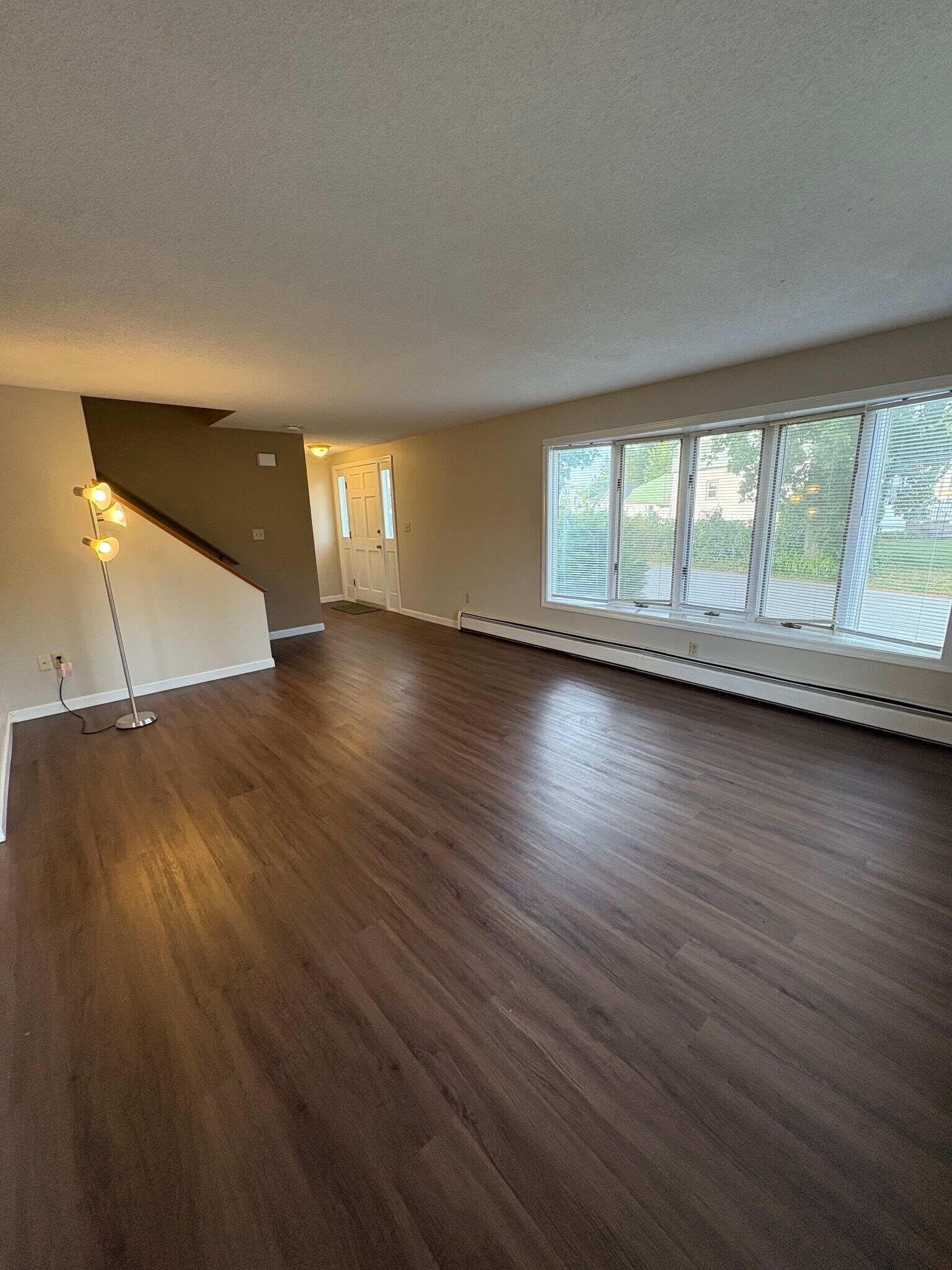 Living room - 294 Humphrey St