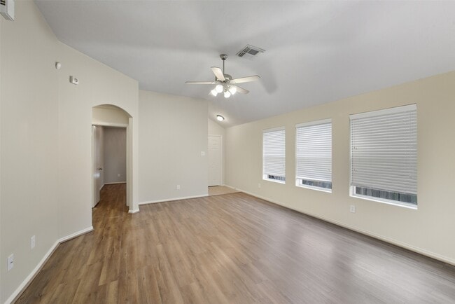 Building Photo - 19907 Parkstone Bend Ln