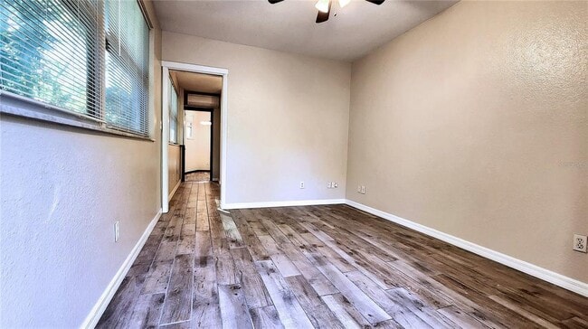 Building Photo - 6321 Runnel Dr