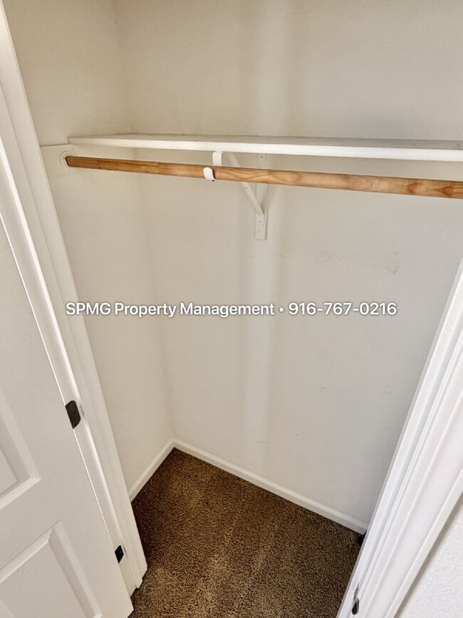 Building Photo - Beautifully Maintained 3 Bed / 2.5 Bath Home in South Natomas — New Appliances & Community Amenit...