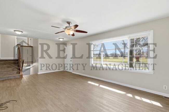 Building Photo - 8300 W 9th St N