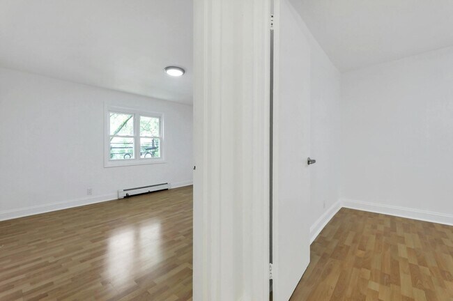 Building Photo - 179A Christie Heights St