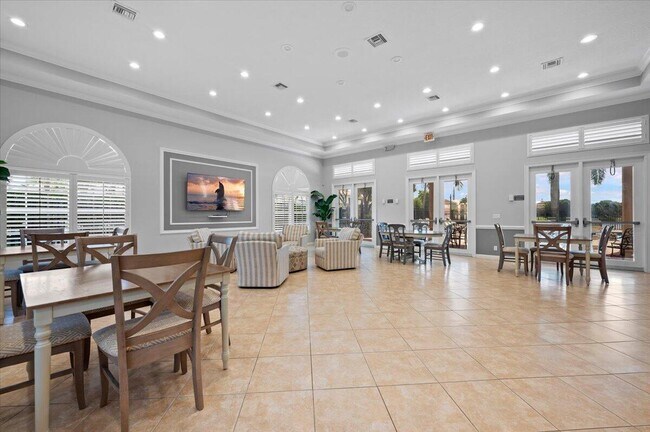 Building Photo - 4241 Wellington Shores Dr