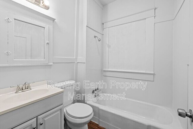 Building Photo - 1149 15th St SW