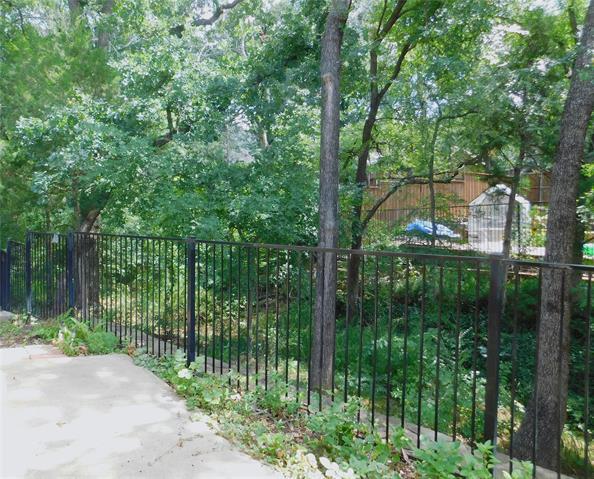 Building Photo - 108 Red Bluff Dr
