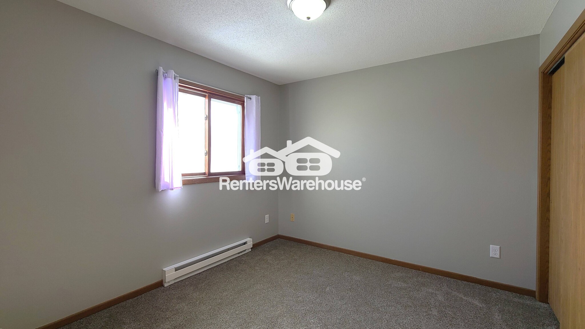 Building Photo - 353 Nicole Ln