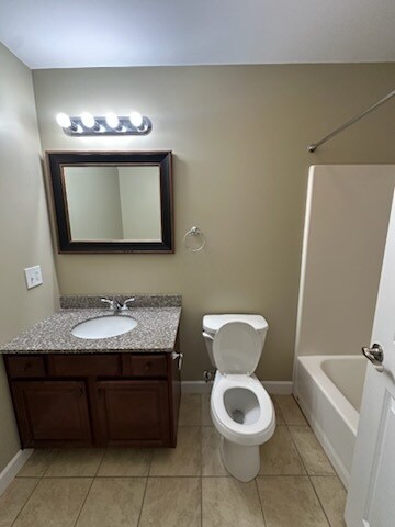 Building Photo - 160 Cortland Dr