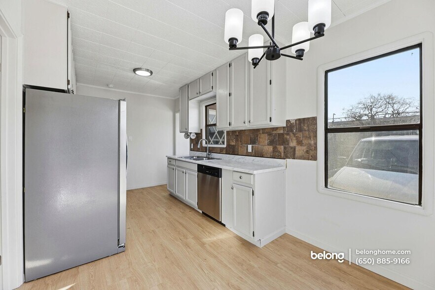 Building Photo - 26786 Clarkford St