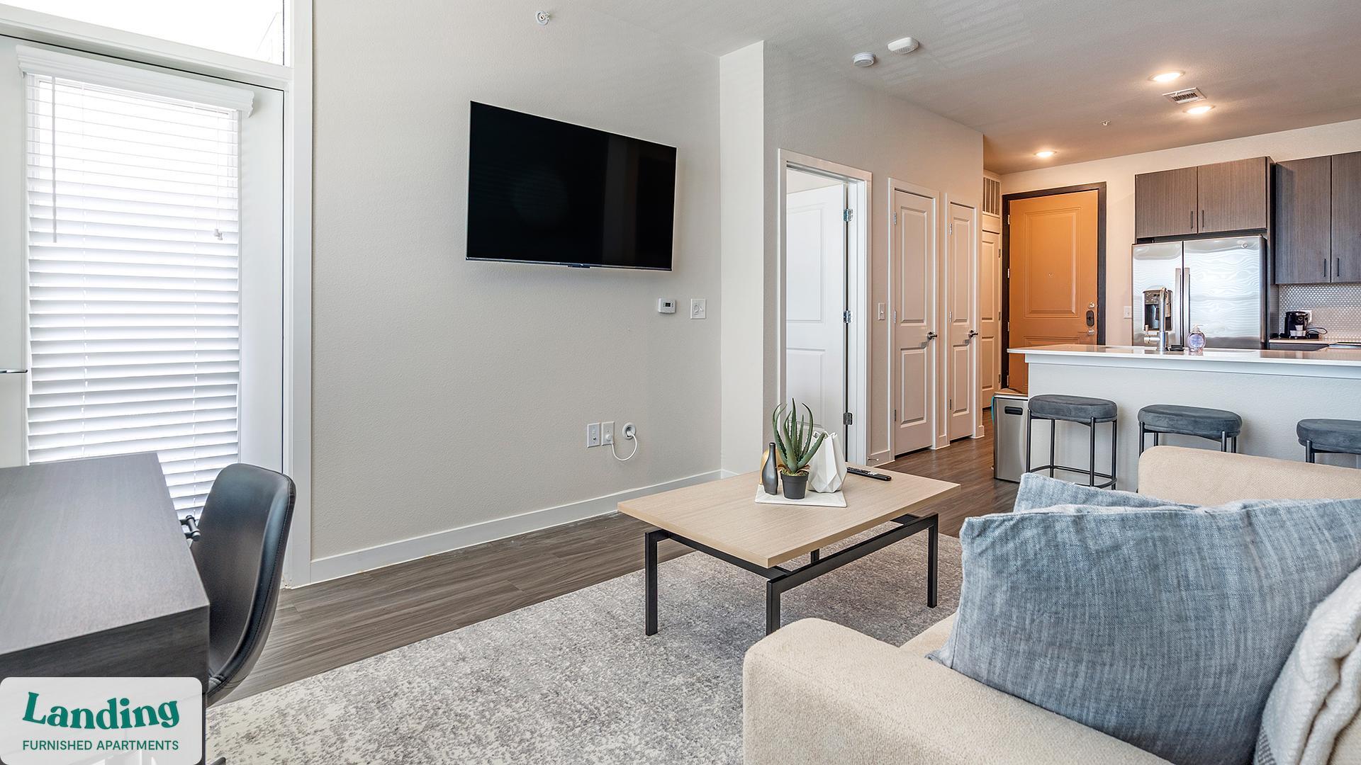 Building Photo - 14015 Univ Pass