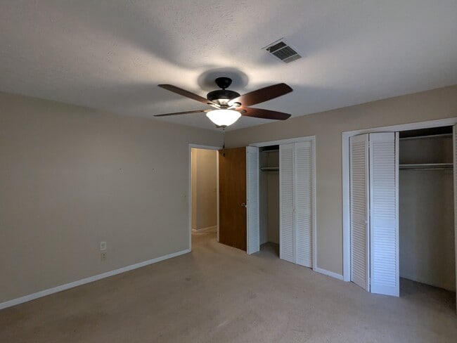 Building Photo - 813 McLemore Dr