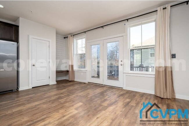 Building Photo - 1681 Signalman Ct