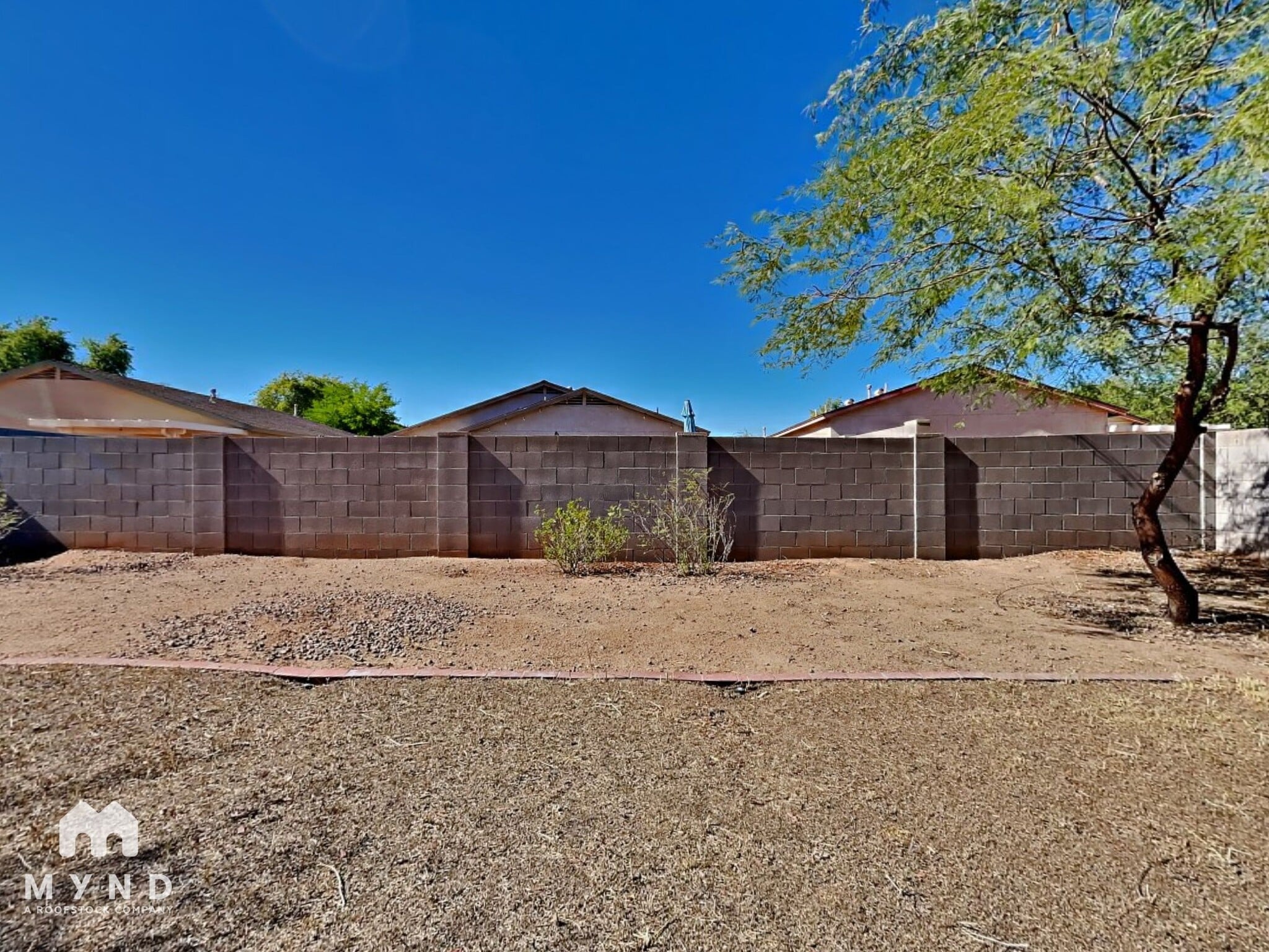 Building Photo - 1886 E Cowboy Cove Trail