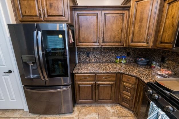 Appliances - 1288 N Cedar Blvd