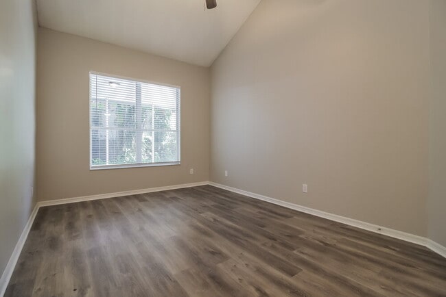 Building Photo - 1851 Cranberry Isles Way