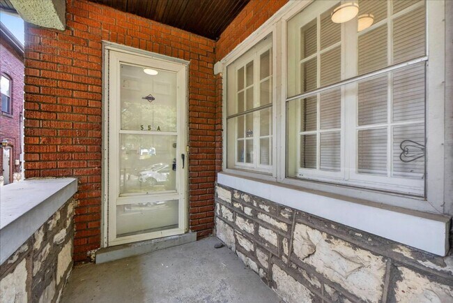 Building Photo - 5252 Bancroft Ave