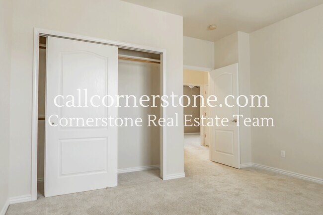 Building Photo - 13932 Sierra Star Ct