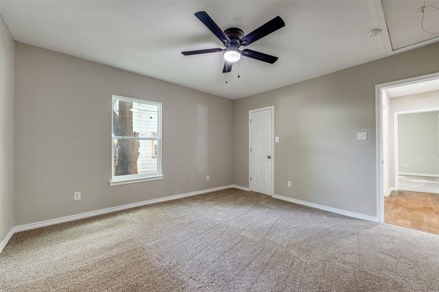 Building Photo - 609 W Owings St