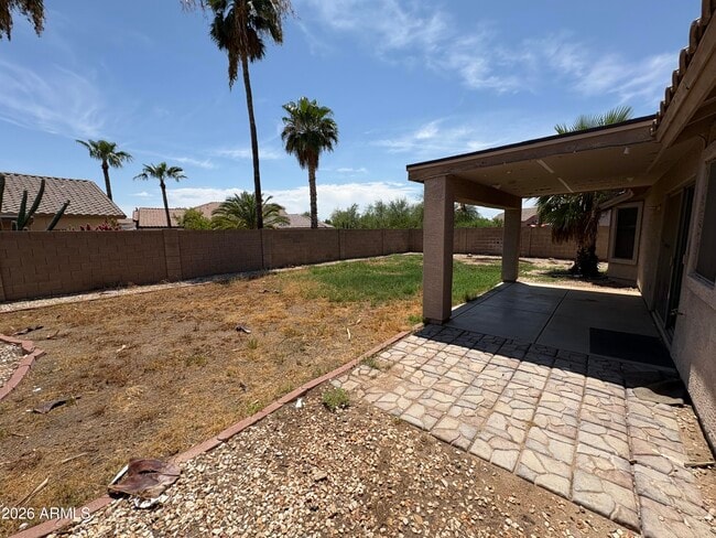 Building Photo - 13303 W Desert Rock Dr