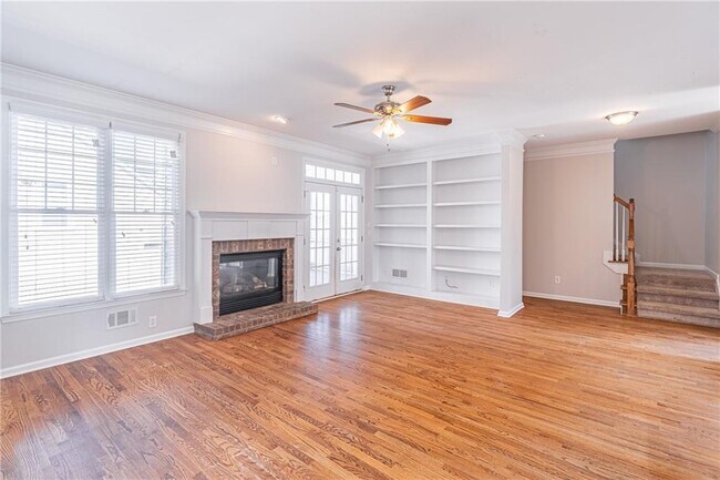Building Photo - 7303 Rocking Chair Ln