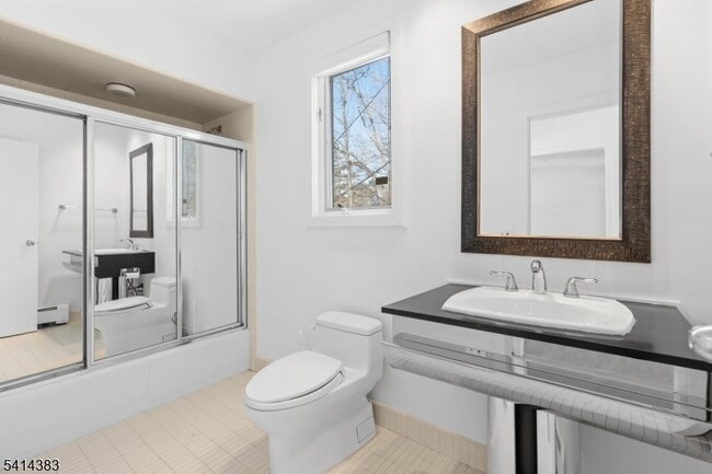 Building Photo - 2 Old Mill Rd