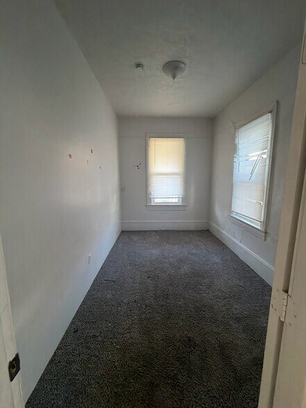 Building Photo - 1022 West Adrian G. Hinton Avenue