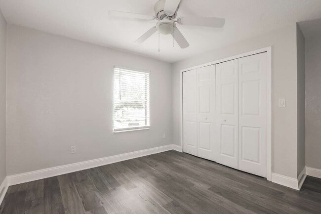 Building Photo - 1770 17th St S