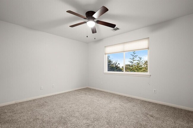 Building Photo - 7500 Shadowridge Run