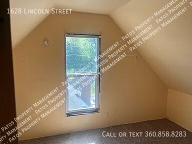 Building Photo - 1628 Lincoln St