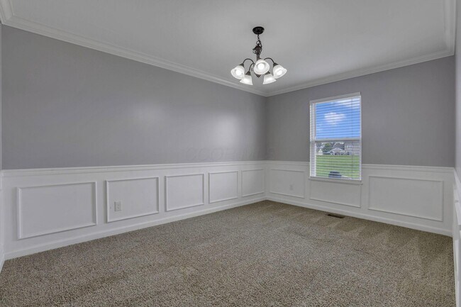 Building Photo - 1701 Marigold St