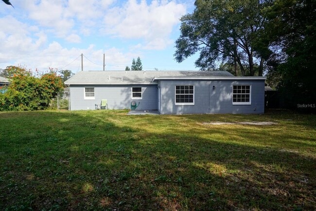 Building Photo - 668 Georgia Ave