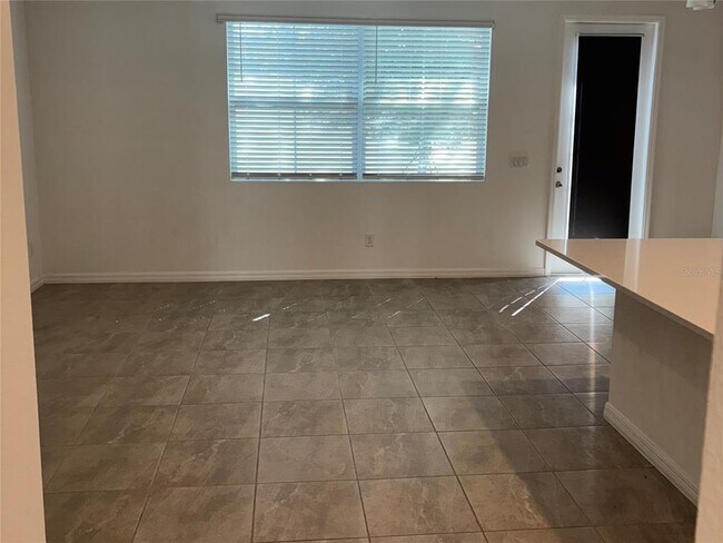 Building Photo - 775 Longboat Dr