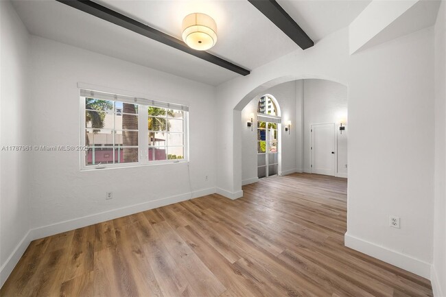 Building Photo - 2411 Biscayne Blvd
